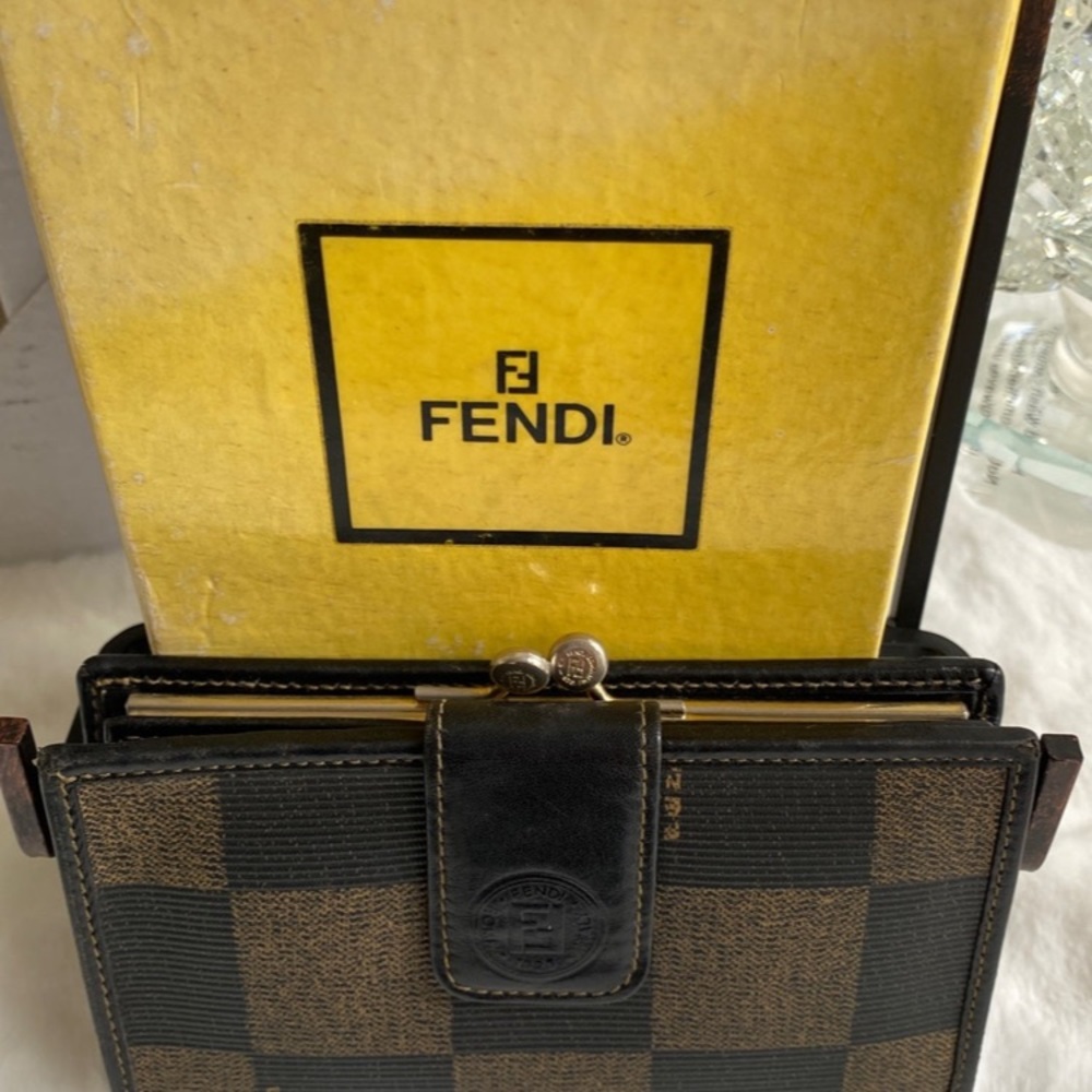 Fendi Kisslock Wallet